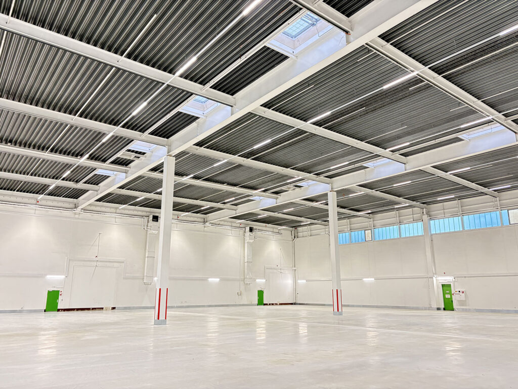 IHP Süd Halle 9D - Produktions-Lagerhalle