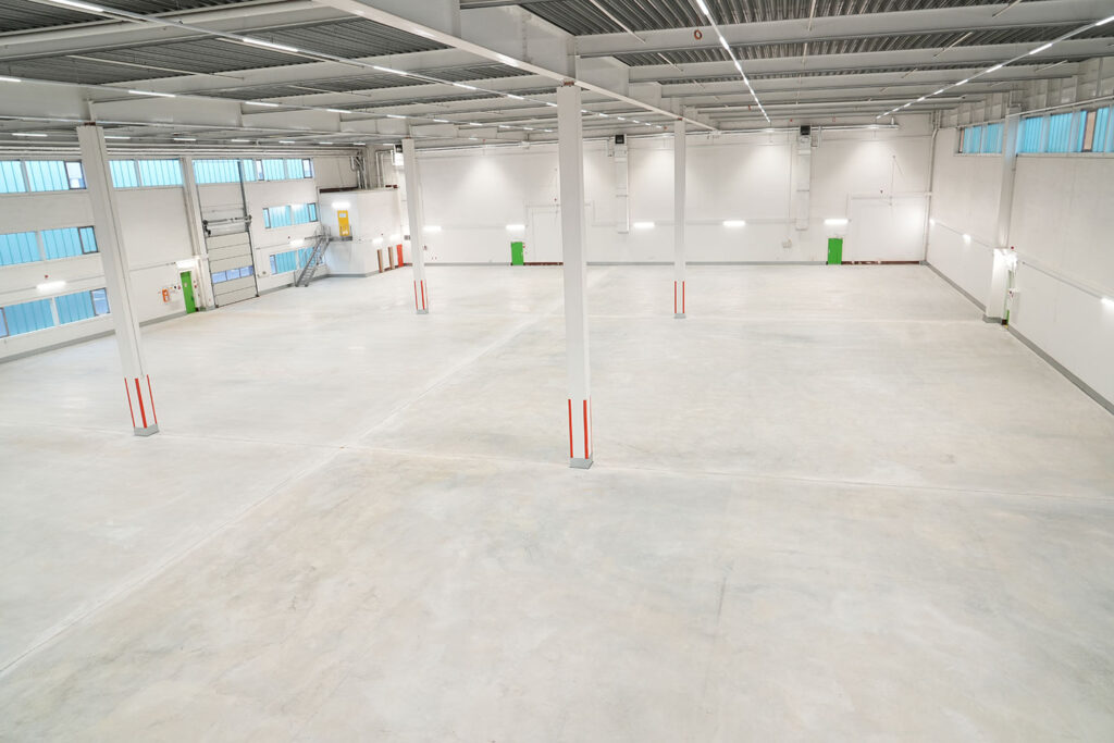 IHP Süd Halle 9D - Produktions-Lagerhalle